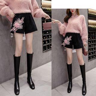 Flower Detail Wide-leg Shorts