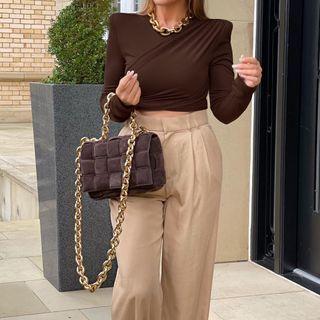 Padded-shoulder Long-sleeve Crop Top