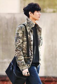 Camouflage Buttoned Jacket