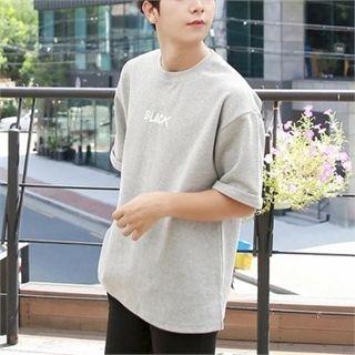 Black Letter Print Round-neck T-shirt
