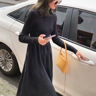 Plain Crewneck Long-sleeve Dress