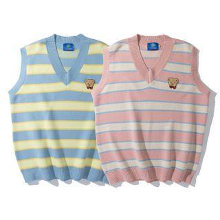 V-neck Striped Bear Knit Vest