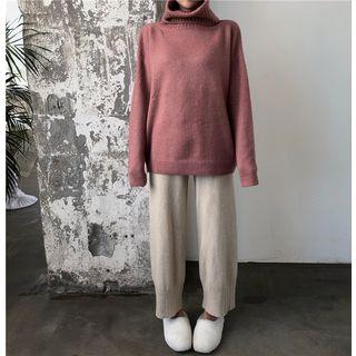 Turtle-neck Sweater / Wide-leg Knit Pants