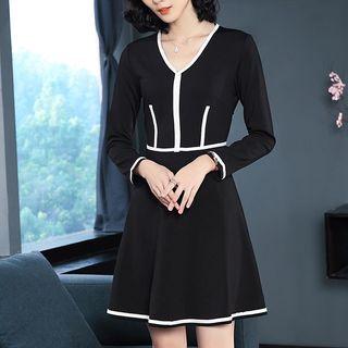 Piped V-neck Long-sleeve Dress
