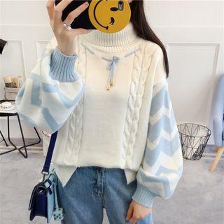 Turtleneck Two-tone Cable Knit Sweater