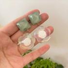 Flower Clip-on Earring Clip On Earring - 1 Pair - Green & Transparent - One Size