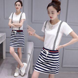 Stripe Panel Short-sleeve A-line Dress