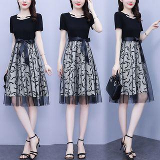 Short-sleeve Chained Print Mesh A-line Dress
