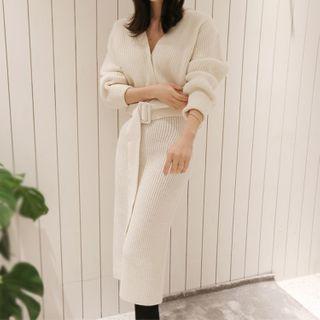 Set: Buckled Cardigan + Midi Fitted Knit Skirt