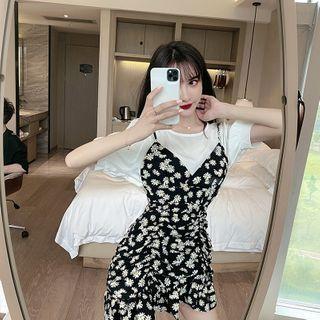 Set: Puff-sleeve Blouse + Sleeveless Floral Dress