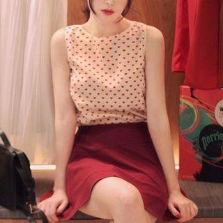 Heart Print Sleeveless Open-back Top