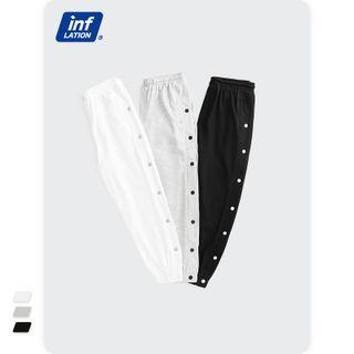 Button-side Loose Sweatpants