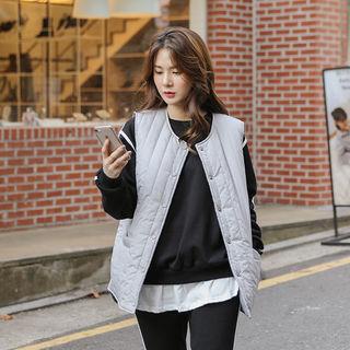 Snap-button Dip-back Quilted Vest
