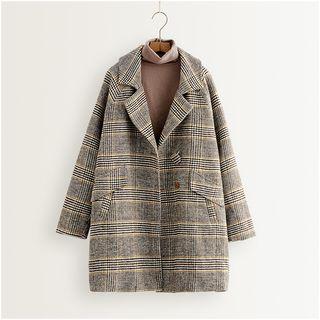 Single Buttoned Plaid Oversized Coat