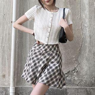 Short-sleeve Button-up Cropped Knit Top / Plaid Pleated Mini A-line Skirt