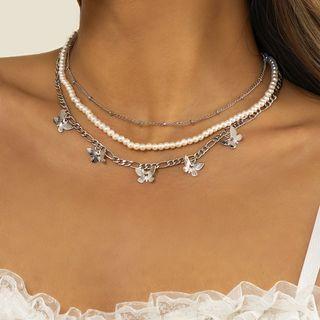 Layered Faux Pearl Butterfly Charm Necklace