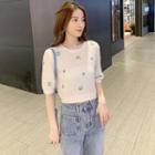 Short-sleeve Floral Top / Wide Leg Jeans