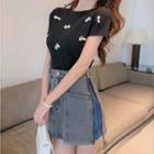 Short-sleeve Bow Embroidered T-shirt / A-line Denim Skirt