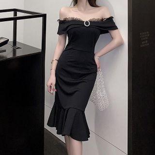 Short-sleeve Lace Trim Off-shoulder Midi Mermaid Dress