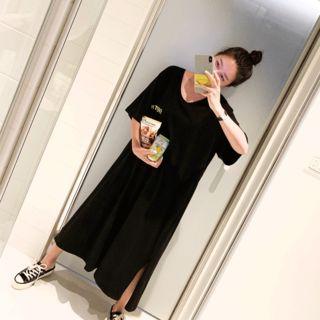 V-neck Printed T-shirt Dress Black - One Size