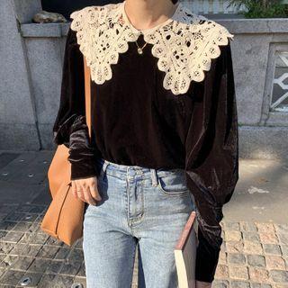 Detachable Lace Collar Velvet Blouse Black - One Size