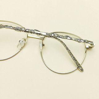 Embossed Round Metal Frame Eyeglasses