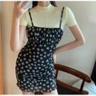 Mock-turtleneck Short-sleeve T-shirt / Floral Print Mini Pinafore Dress