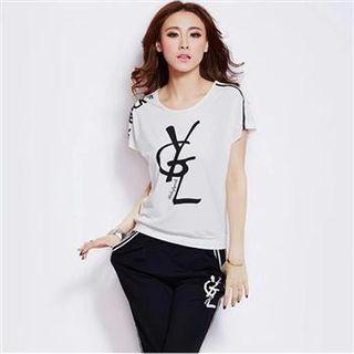 Set: Lettering Top + Cropped Pants