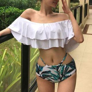 Off-shoulder Ruffle Bikini