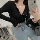 Details Diagonal-button Slim-fit Crop T-shirt