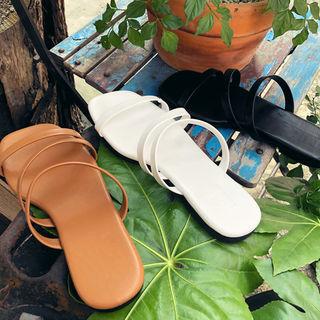 3-strap Slide Sandals