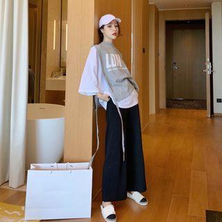 Loose-fit Top / Printed Vest / Wide-leg Pants