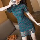 Short-sleeve Buttoned Lace Dress
