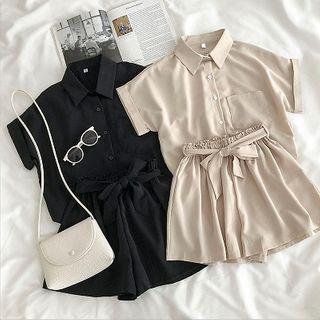 Set:plain Single-breasted Short-sleeve Top + High-waist Shorts