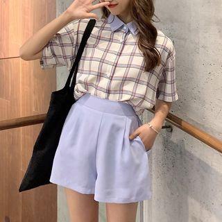 Set: Short-sleeve Plaid Shirt + Plain Shorts