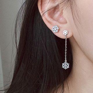 Snowflake Non Matching Earring
