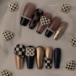 Checkered Nail Art Decoration