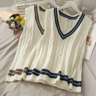 Contrasted Cable-knit Long Vest