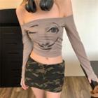 Long-sleeve Off Shoulder Face Print T-shirt / Camo Print Mini Skirt