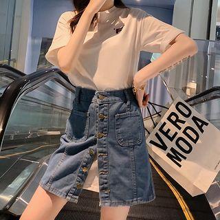 Set: Elbow-sleeve T-shirt + Denim Mini Skirt