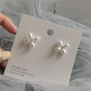 Faux Pearl Flower Stud Earring 1 Pair - Earrings - One Size