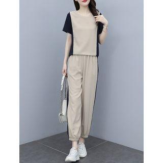 Set: Short-sleeve Paneled T-shirt + Harem Pants