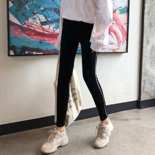Long-sleeve T-shirt / Contrast Trim Leggings