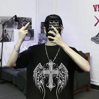 Short-sleeve Cross Print T-shirt Black - One Size