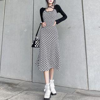 Long-sleeve Checkerboard Midi Dress