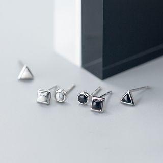 Mini Stud Earring