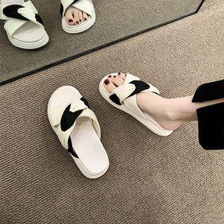 Two-tone Platform Slide Sandals