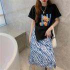 Short-sleeve Bear Print T-shirt / Tie-dyed Midi A-line Skirt
