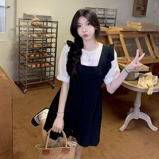 Puff-sleeve Plain Top + Ruffled Straight-leg Jumpsuit