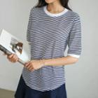 Round-hem Stripe T-shirt